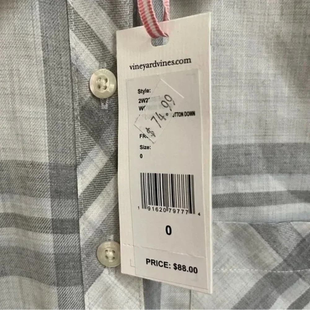 New Vineyard Vines Gray & White Plaid shirt